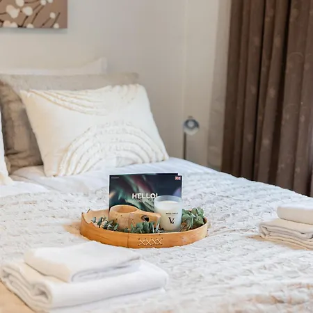 Northern Lights Kota By Booklapland Apartment *